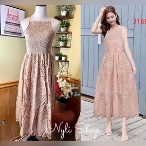 🌷Brand New halter eyelet dress fully embroidered can fit Sm up to M price firm!